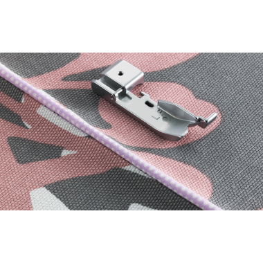 Pied passepoil surjeteuse Brother