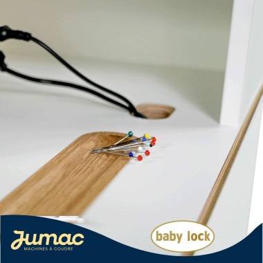Meuble pour surjeteuse BabyLock